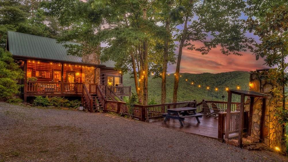 Escape To 6 Enchanting Hideaways: Love Doesnt Have To Be Expensive